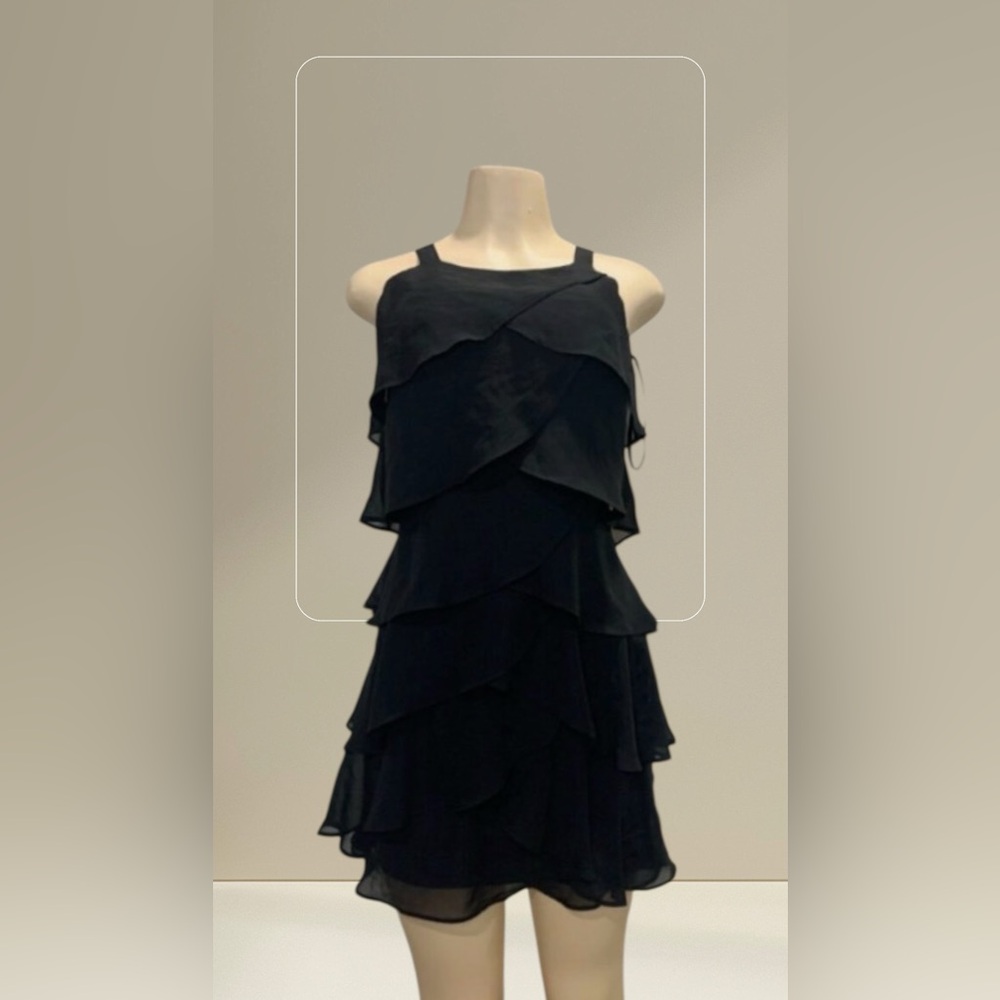 White House Black Market Black Dress Size 0 - Classic LBD - Sleeveless Cocktail